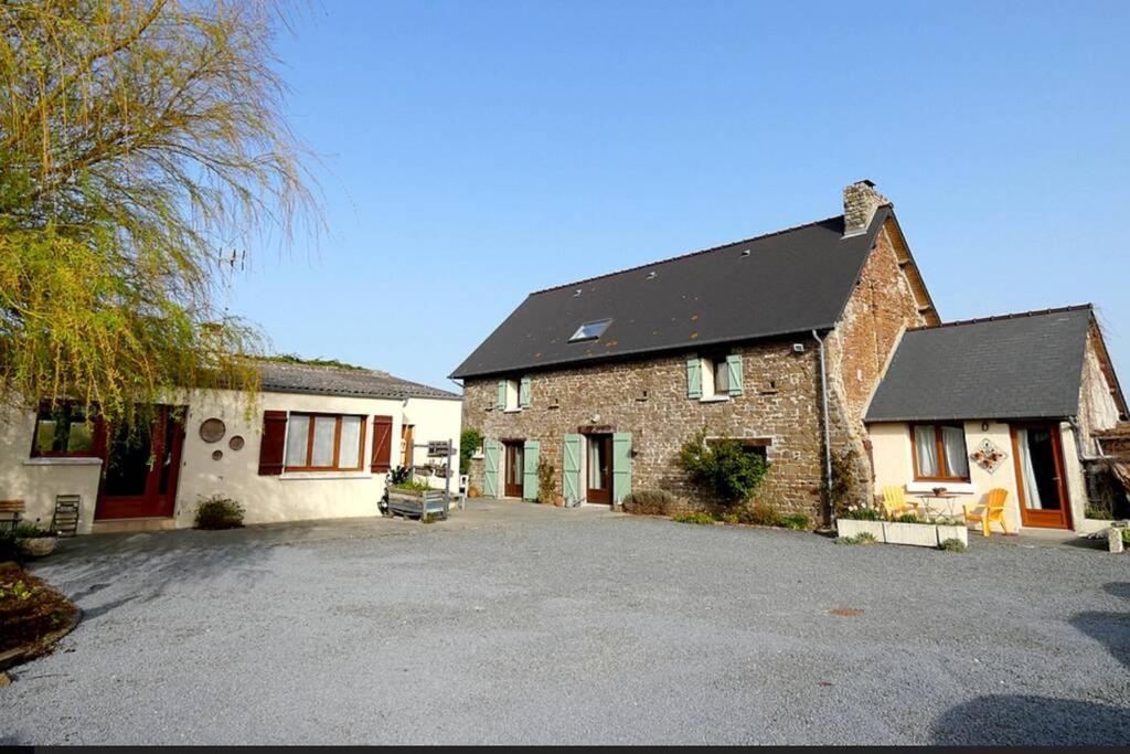 Maison Au Pied Des Dunes, 200M De La Plage Montmartin-sur-Mer Exterior photo